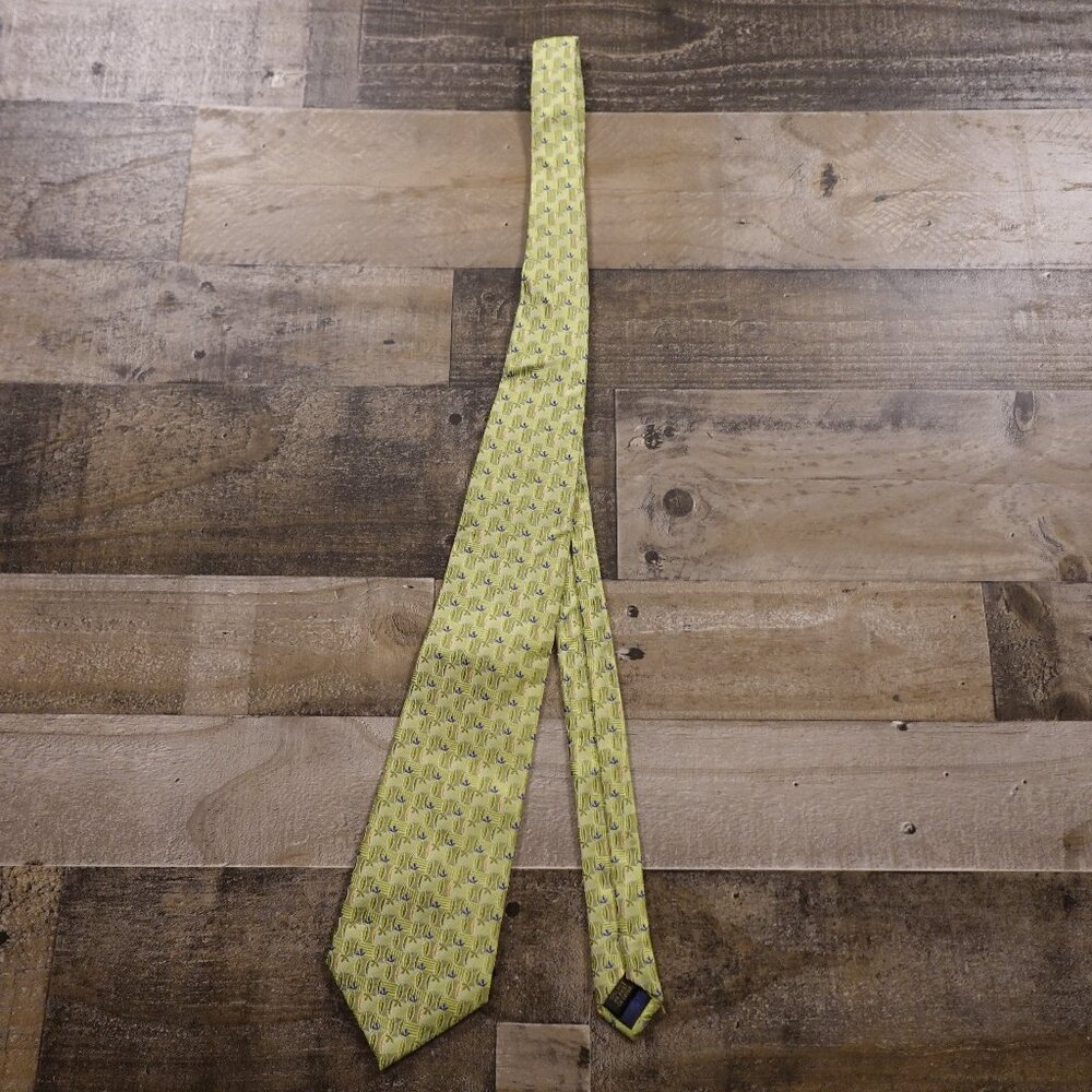 Bugatchi Uomo Silk Tie Made in Italy Green Blue Leaf Geometric Pattern‎